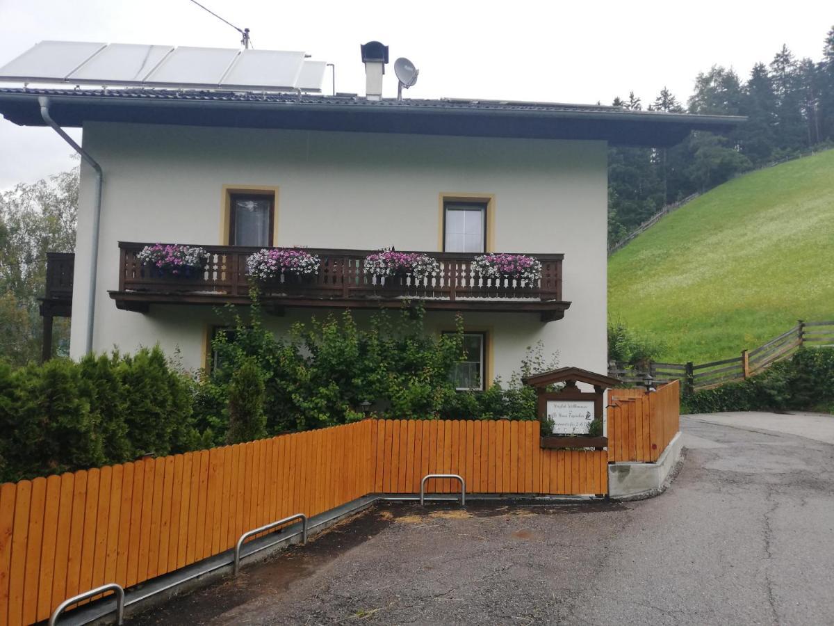 Apartment'S Haus Tegischer Нойщифт им Щубайтал Екстериор снимка